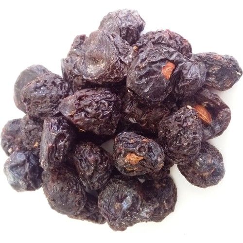 Nurhak Şarküteri Doğal Çekirdekli Siyah Erik Kurusu 1 kg